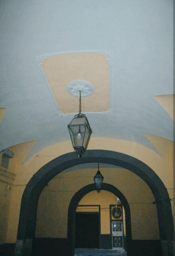 Piccola Maison Nel Centro Di Napoli Екстер'єр фото