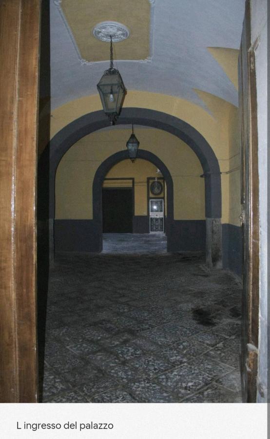 Piccola Maison Nel Centro Di Napoli Екстер'єр фото