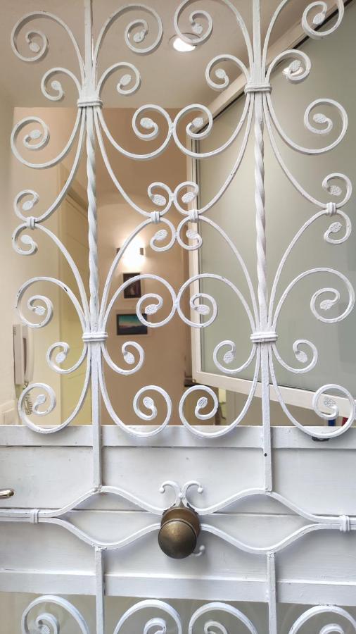 Piccola Maison Nel Centro Di Napoli Екстер'єр фото